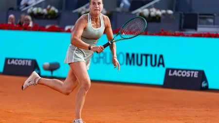 U RODŽEROVOM STILU Sabalenka se obratila Federeru posle neverovatnog udarca (VIDEO)