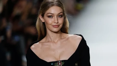 Manekenka se pohvalila poklonom: Romantičan gest njenog dečka je sve raznežio