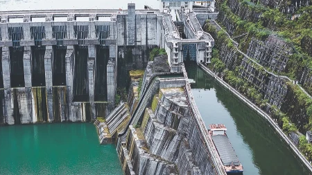 NAUČNICI DOŠLI DO NEVEROVATNOG OTKRIĆA Čudo koje usporava rotaciju Zemlje