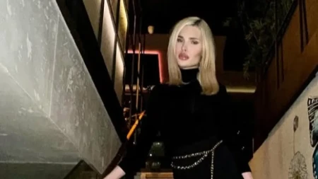 "POLITIČAR MI JE SLAO NEPRISTOJNE PONUDE" Starleta razotkrila poznate moćnike, oženjeni pevač joj nudio novac!