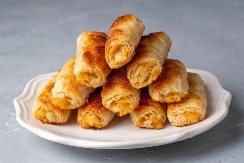 PITA SA KROMPIROM I SOČNA I SLASNA Ješćete je i sutradan