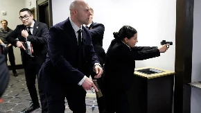 EVAKUACIJA AMERIČKOG PREDSEDNIKA! Sprečen atentat na Trampa u "Hiltonu"! (VIDEO)