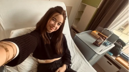 UMRLA INFLUENSERKA (19): "Dragi tumoru, uspori, ne žerlim još da odem"