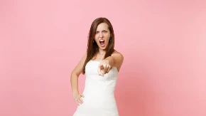 DA LI JE OVO REALNO? Mlada platila put svim gostima, a bliska prijateljica je ŠOKIRALA posebnim zahtevom