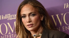 Dženifer Lopez (56) pokazala trbušnjake: Pevačica otkrila tajnu tela iz snova