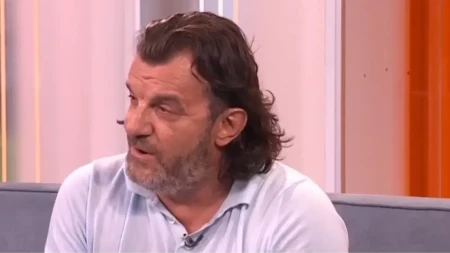 LUKASU UKINUTA ZABRANA ULASKA U OVU ZEMLJU Poznati detalji, pevač na aerodromu doživeo šok