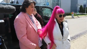 PRVE REČI ZORICE BRUNCLIK NAKON ŠTO JE POBEDILA BOLEST Pevačica nema šta da krije!