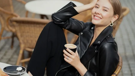 "Zašto se ne oblačiš kao ostale?": Ona ga poklopila jednom rečenicom, "žena sa stilom ovo nikad ne nosi"