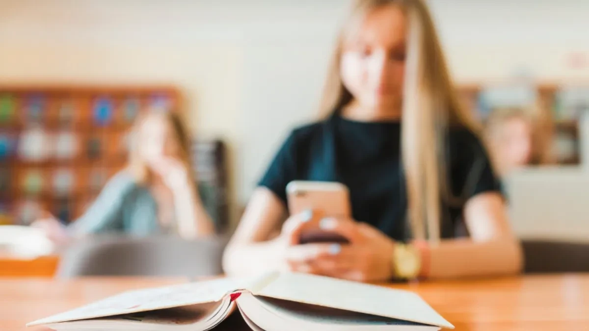 PRESEČENO! Evo da li se uvode časovi od 30 minuta – ministar doneo konačnu odluku!