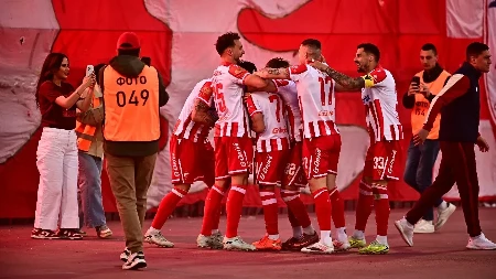 NA "MARAKANI" BROJE MILIONE Zvezda prodaje ofanzivca, stigle tri ponude