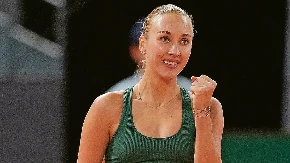 NASTAVLJA SE NESTVARNA PRIČA Lepa Anastasija ispala, pa dobila poziv da se vrati - sada je prošla u polufinale turnira u Madridu