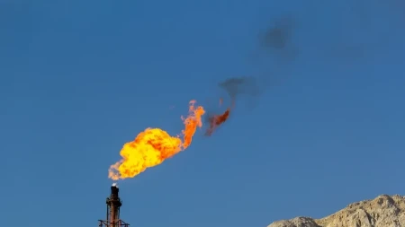 Geopolitički rizici podigli cenu nafte Brent iznad 117 dolara