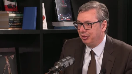 14 GODINA STABILAN DINAR, AMERIKANCI ULAŽU MILIJARDE! Vučić: Srbija drži kurs uprkos haosu, rast ide ka 2,8%!