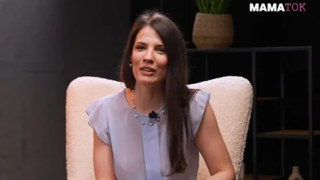 DOJENJE JE BILO STRAŠNO, KILOGRAMI SU SE SAMI LEPILI Divna Milovanović za MAMA TOK (VIDEO)