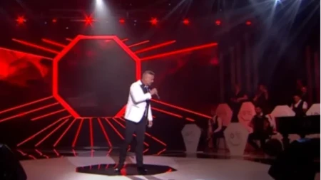 "UDAVIO SE" Pevača zadesila jeziva porodična tragedija, ne može da se pomiri sa gubitkom!