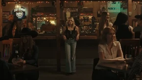 Preslikana majka: Nije teško pogoditi čija je ona ćerka, zanosna plavuša nasledila božansku lepotu