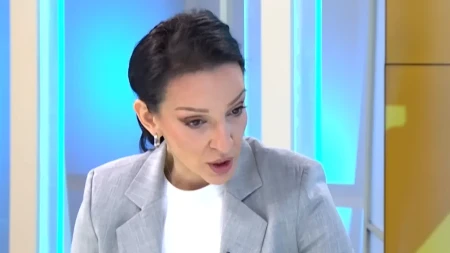 "BARONESA OD MOROVIĆA OPET IZIGRAVA... U CIRKUSU GAZDE ĐILASA" Žestok odgovor Starovića na istup Marinike Tepić