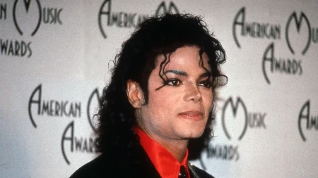 Lice joj je krio maskom kad je bila beba: Evo šta se danas dešava sa jedinom ćerkom Majkla Džeksona