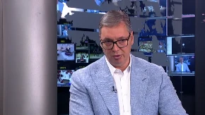 „Morate 100 puta da ponovite“: Vučić besan zbog sporosti sistema, traži hitna rešenja za sela