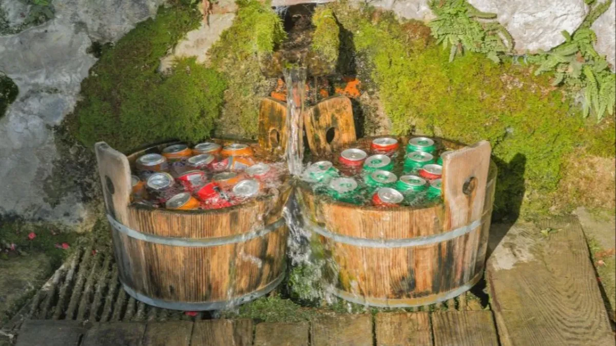 Hladno piće uz pomoć čarape i vetra: Evo kako da ne pijete toplo pivo za Prvi maj