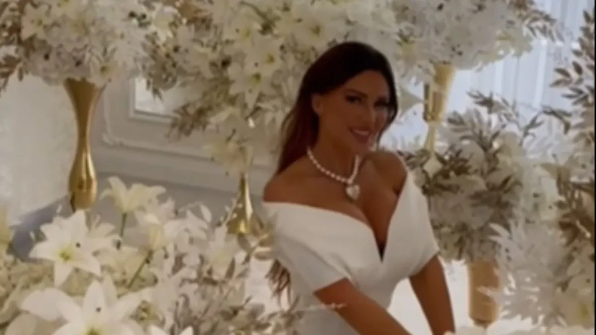 Kao u svetskim filmovima! Ovo je Stanijin penthaus u Rumi od 110 kvadrata, plafonsko ogledalo iznad kreveta glavna tema! (FOTO)