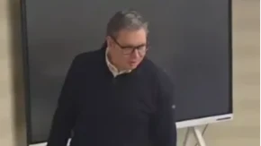 „PICULA IM JE PREČI OD SRBIJE!“ Vučić o licemerju opozicije: Sa strancima mogu, sa mnom neće!