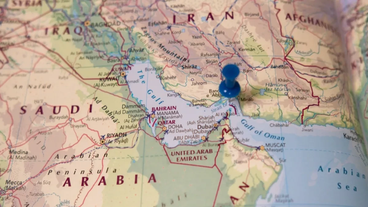 IRAN DONEO NOVU ODLUKU Svi ovi brodovi mogu kroz Ormuski moreuz!