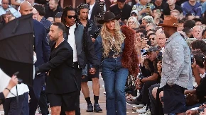 LUDILO OD VENČANJA Slavni par je u braku skoro 2 decenije, a ovako je sve počelo