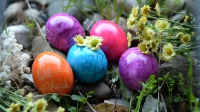 Koliko jaja tačno ofarbati za Uskrs? Mnogi veruju da je ovaj broj najbolji, a evo šta kaže sveštenik SPC