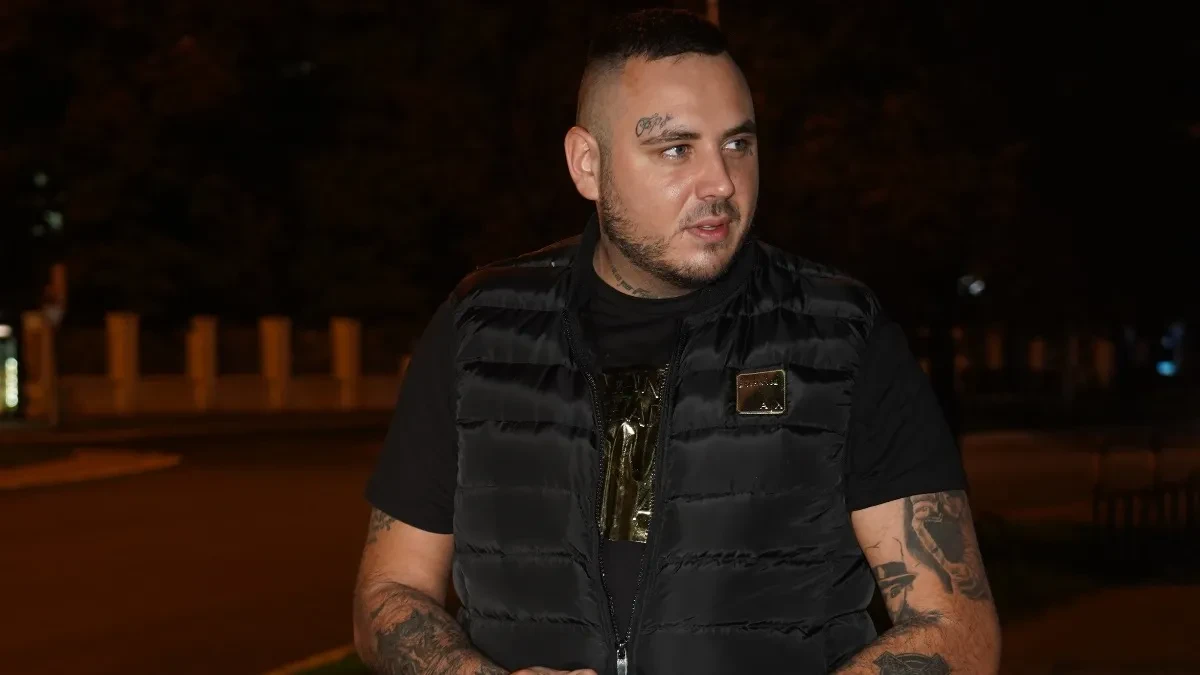 "STANIJA JE INSTITUCIJA ZA MAJU" Filip Car demolio bivšu i Asmina, a evo da li sme da uđe u Srbiju!