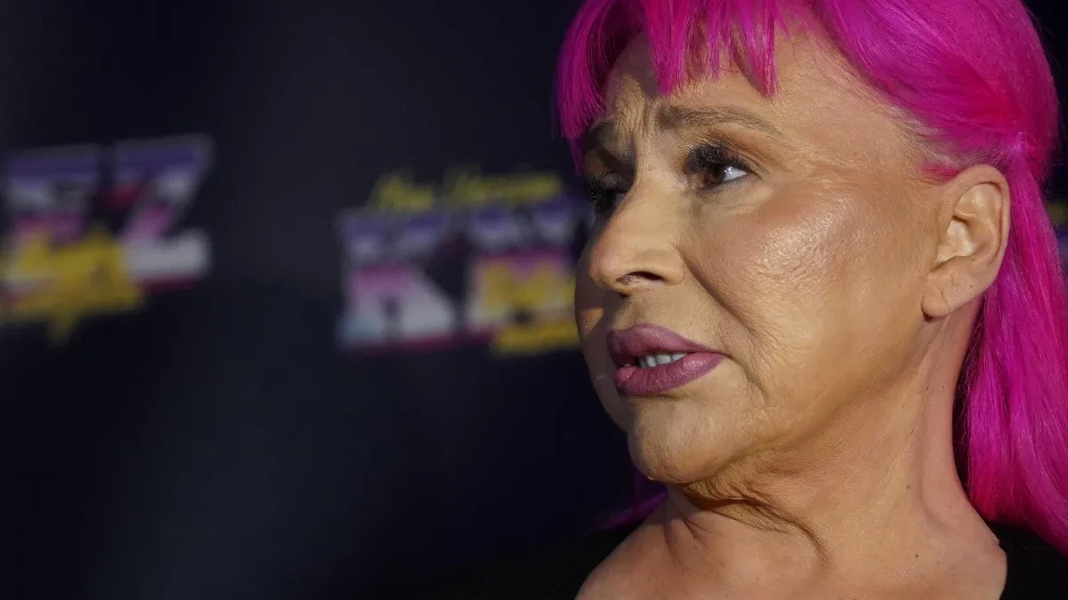 POSLEDNJA OBJAVA ZORICE BRUNCLIK Na licu pevačice jasno se vidi u kakvom je zdravstvenom stanju 