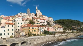 Čovek kupio kuću za evro i pokajao se: "Najskuplja odluka koju sam doneo"