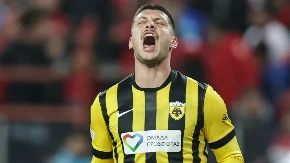 IGRAČ MESECA U GRČKOJ Zaslužena nagrada za Luku Jovića