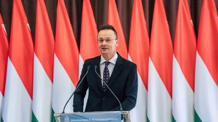 Sijarto prelomio - Mađarski vojnici na braniku gasovoda