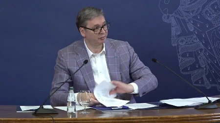 "ONAJ KO SE PLAŠI RAZGOVORA TAJ NE ZASLUŽUJE POVERENJE NARODA" Vučić: Ta politička kultura je nešto što donosi mnogo zla