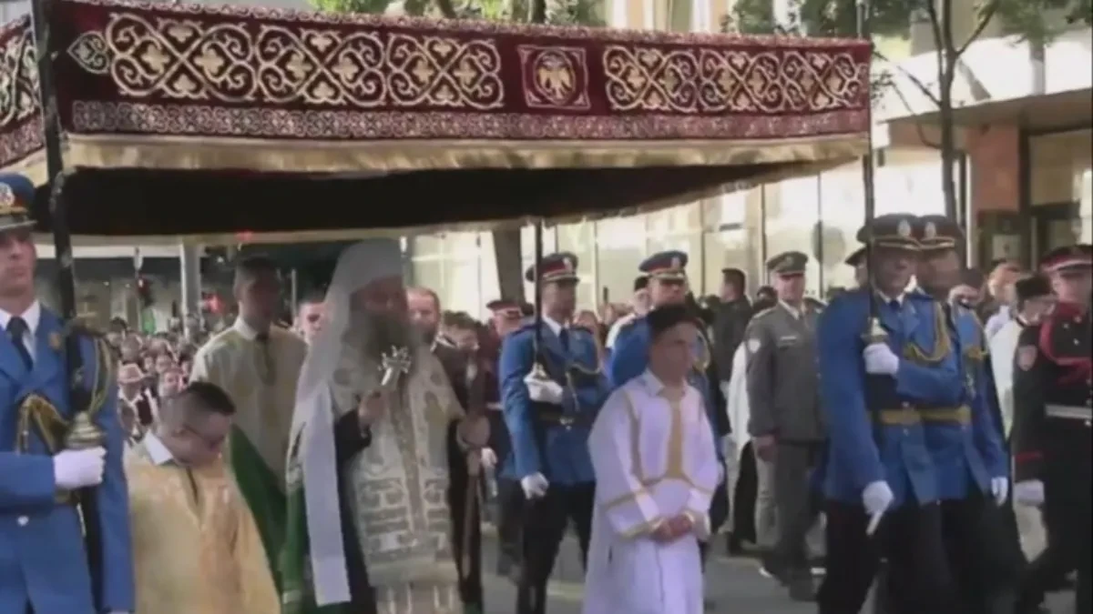PATRIJARH NAJAVIO! Za Spasovdan velika hrišćanska svetinja na čelu litije (FOTO/VIDEO)