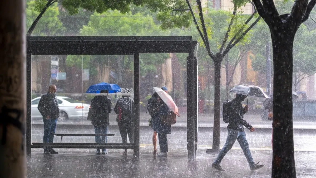 KIŠA IMA DA LIJE KAO IZ KABLA... Od ovog datuma vreme u Srbiji se drastično menja!