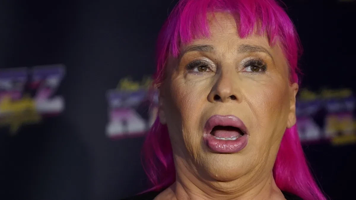 "NEĆU DA TE PITAM KAKO SI" Pevačica (75) se direktno obratila Zorici Brunclik, pa sve pokazala pred kamerama: "Ne pitam ni zašto si tamo gde jesi"