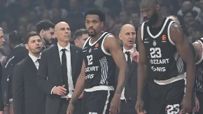 CRNO-BELI JURE SEDMU U NIZU Evo gde možete gledati meč Efes - Partizan