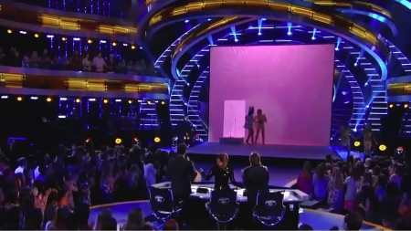 MIR IMA CENU Pevačica dala paprenu sumu na razvod, bivši muž je opelješio kao niko