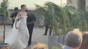 HAOS NA VENČANJU Mlada krenula ka oltaru uz ovu pesmu - rodbina zanemela, mreže eksplodirale!