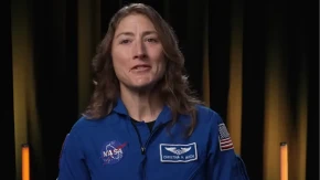 FOTOGRAFIJA ASTRONAUTKINJE NASE POSTALA HIT NA MREŽAMA Svi gledaju samo JEDNO