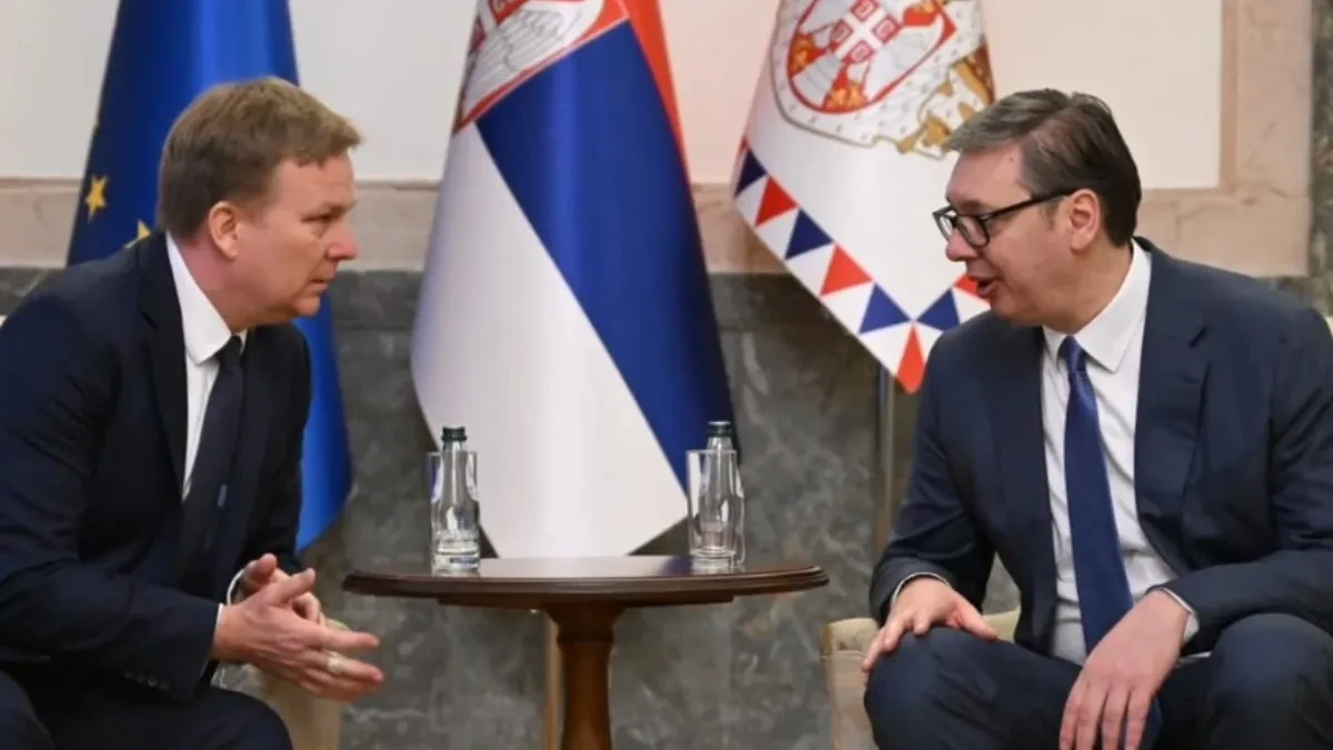 VUČIĆ SE UPRAVO OGLASIO! Predsednik otkrio detalje razgovora sa Sorensenom