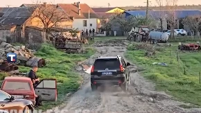 UDARIO POLICAJCA PA ZAPUCAO Određen pritvor osumnjičenom iz Novog Sada