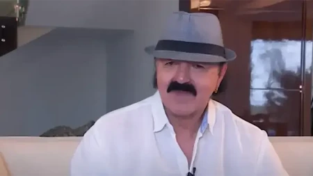 EVO KOLIKO ZAPRAVO HARIS DŽINOVIĆ IMA GODINA! Od Meline je stariji čak 30, a tačnu brojku sigurno ne možete ni da zamislite!