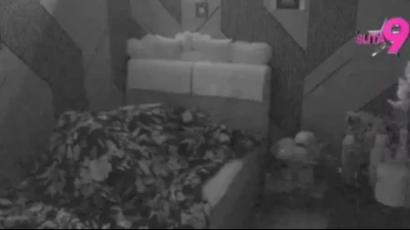 TRUDNA ANITA U VRELOJ AKCIJI! Prepustili se strastima u cik zore 