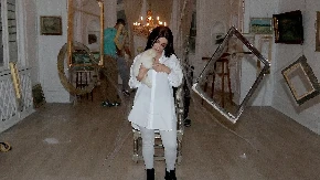 3 NEDELJE NAKON SMRTI I DALJE SLOMLJENA OD BOLA Naša pevačica vidno utučena: "Ne mogu..." 