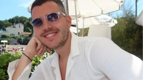 Uranak uz piće od 820.000 Viktor Živojinović Prvi maj obeležava ovako