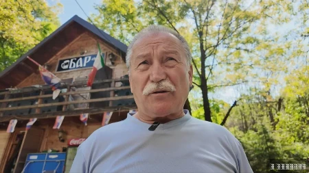 Pogledam desno, a na mene ide F-16: Slavomir motornim zmajem '99 godine upao u vojnu bazu u Avijanu