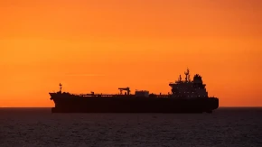 Probijena iranska blokada Ormuza! Tankeri prolaze kroz tesnac